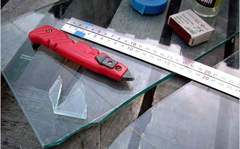 Подготовка рабочей поверхности к резке стекла